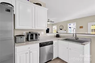 5917 Ashebrook Dr, Concord, NC 28025 - Photo 9