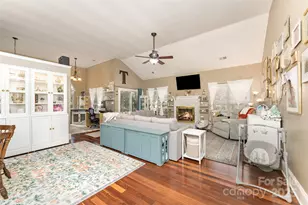 7024 Passeres Ct, Charlotte, NC 28215 - Photo 3