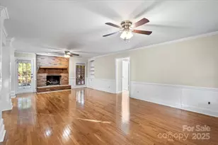 1061 Fairway Dr, Kannapolis, NC 28081 - Photo 7