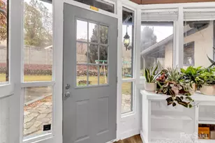 126 Arrowwood Way, Canton, NC 28716 - Photo 5