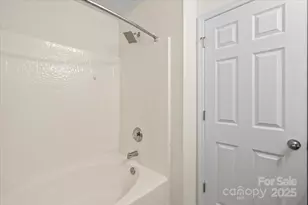 8453 Big Creek Ct, Charlotte, NC 28105 - Photo 27