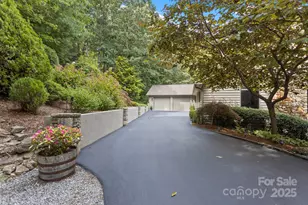 230 Maple Hill Dr, Flat Rock, NC 28731 - Photo 41