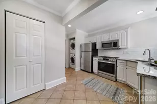 1528 S Rensselaer Pl, Charlotte, NC 28203 - Photo 19