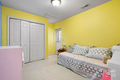 815 Catawba Valley Boulevard SE, Hickory, NC 28602 - Photo 23