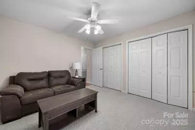 815 Catawba Valley Boulevard SE, Hickory, NC 28602 - Photo 17