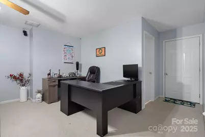 815 Catawba Valley Boulevard SE, Hickory, NC 28602 - Photo 21