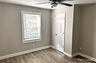 102 Booker Ave, Lexington, NC 27292 - Photo 13