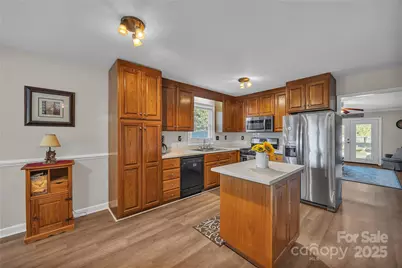 914 Carolyn Avenue, Kannapolis, NC 28083 - Photo 7