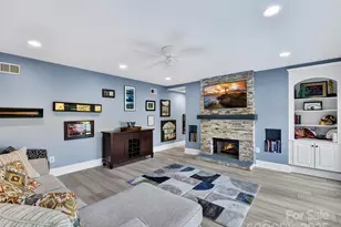 21300 Carina Ln, Cornelius, NC 28031 - Photo 37