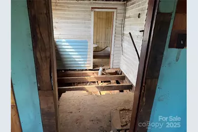 34 Bradley Street, Asheville, NC 28806 - Photo 9