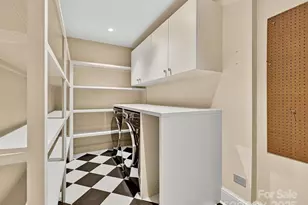 2633 Richardson Dr, Charlotte, NC 28211 - Photo 21