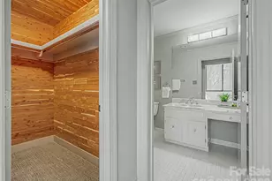 2633 Richardson Dr, Charlotte, NC 28211 - Photo 25