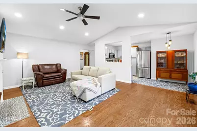 129 Mills Valley Drive, Mooresville, NC 28117 - Photo 3