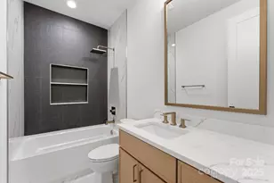 4658 Murrayhill Rd, Charlotte, NC 28209 - Photo 35