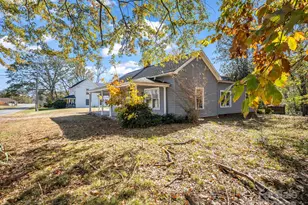 329 W Main St, Mooresboro, NC 28114 - Photo 5