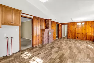 329 W Main St, Mooresboro, NC 28114 - Photo 25