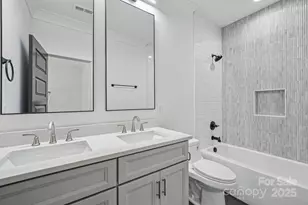 132 Sardis Ln, Charlotte, NC 28270 - Photo 29