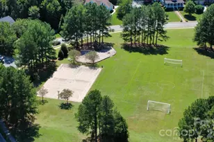 11416 Foggy Bank Ln, Charlotte, NC 28214 - Photo 39