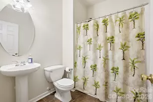 11416 Foggy Bank Ln, Charlotte, NC 28214 - Photo 19