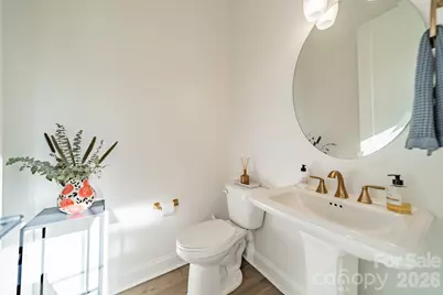 2560 Deacon Avenue, Charlotte, NC 28204 - Photo 17