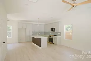 503 Granby Cir, Charlotte, NC 28217 - Photo 3