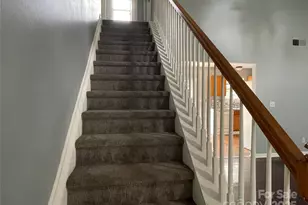 4012 Brandie Glen Rd, Charlotte, NC 28269 - Photo 3