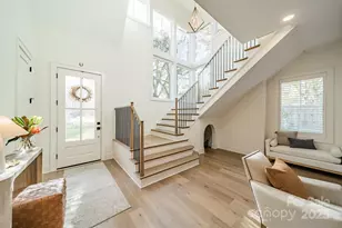 953 Poindexter Dr, Charlotte, NC 28209 - Photo 3