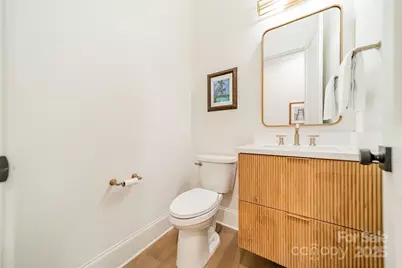 953 Poindexter Drive, Charlotte, NC 28209 - Photo 15