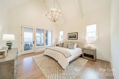 953 Poindexter Drive, Charlotte, NC 28209 - Photo 17