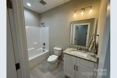 2822 15th Avenue Place SE, Hickory, NC 28602 - Photo 17