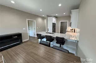 2822 15th Ave Pl SE, Hickory, NC 28602 - Photo 7