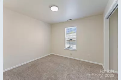 5114 Brooktree Drive, Charlotte, NC 28208 - Photo 17