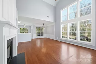 13809 Falconcrest Dr, Charlotte, NC 28269 - Photo 5