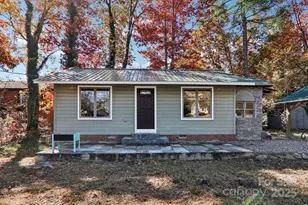 1749 Haywood Rd, Hendersonville, NC 28791 - Photo 41