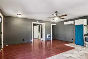 1749 Haywood Rd, Hendersonville, NC 28791 - Photo 7