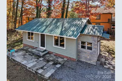 1749 Haywood Road, Hendersonville, NC 28791 - Photo 43