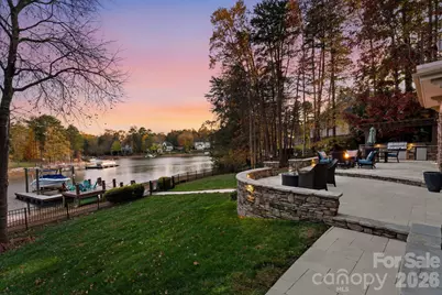 128 Brownstone Drive, Mooresville, NC 28117 - Photo 3