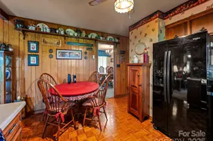 134 Lone Oak Dr, Clyde, NC 28721 - Photo 5