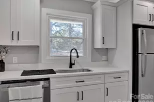 2826 Drew Dr, Lancaster, SC 29720 - Photo 5