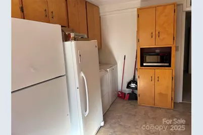 1623 Kimberly Drive, Gastonia, NC 28052 - Photo 5