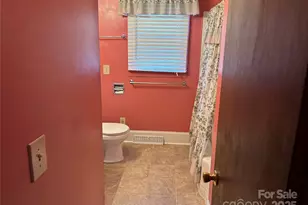 1623 Kimberly Dr, Gastonia, NC 28052 - Photo 11