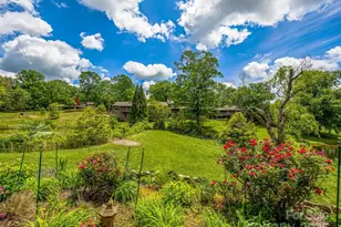 405 Crowfields Dr, Asheville, NC 28803 - Photo 43