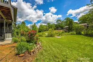 405 Crowfields Dr, Asheville, NC 28803 - Photo 37