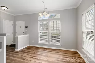 8128 Sapwood Ct, Matthews, NC 28104 - Photo 9