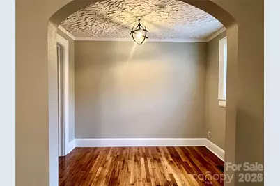 328 11th Street SW, Hickory, NC 28602 - Photo 9