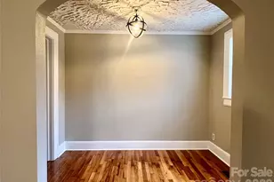 328 11th St SW, Hickory, NC 28602 - Photo 9