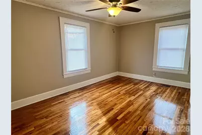 328 11th Street SW, Hickory, NC 28602 - Photo 13