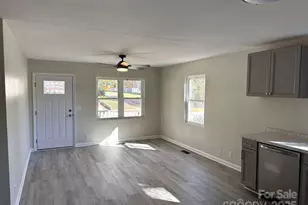 1208 N Ashe Ave, Newton, NC 28658 - Photo 7