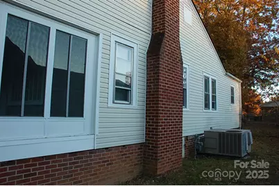 308 E Park Avenue, Albemarle, NC 28001 - Photo 3
