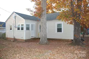 308 E Park Ave, Albemarle, NC 28001 - Photo 21